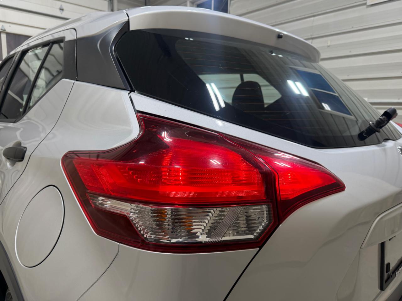 Nissan Kicks S FWD 2019
