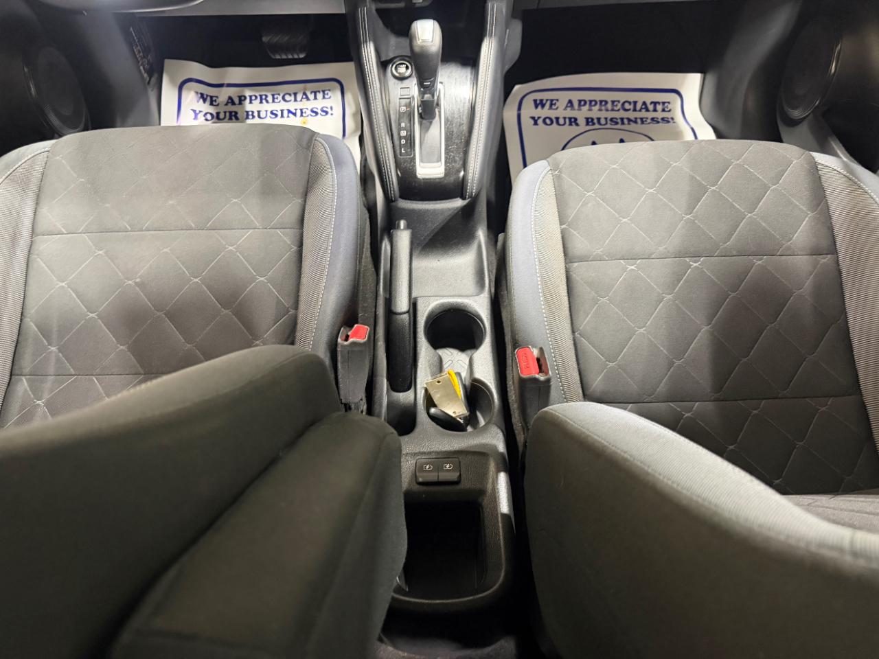 Nissan Kicks S FWD 2019
