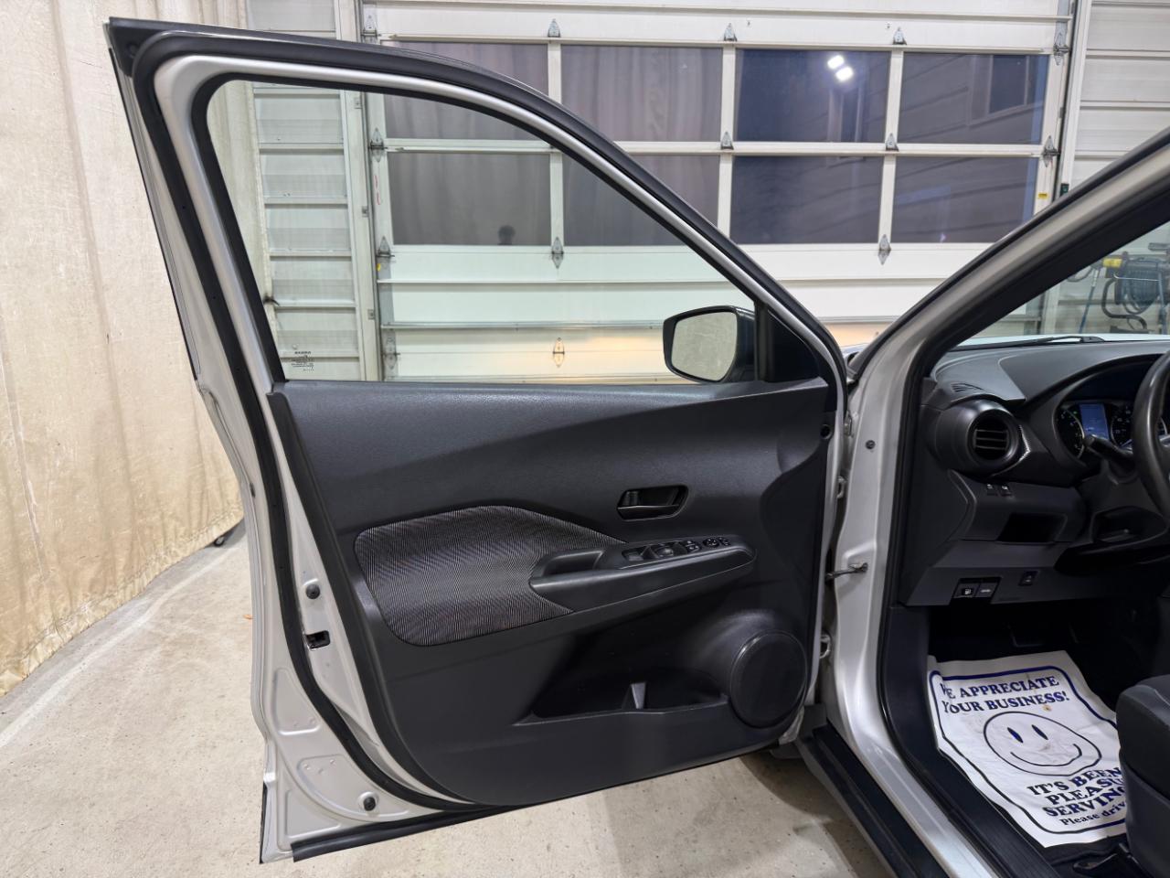 Nissan Kicks S FWD 2019