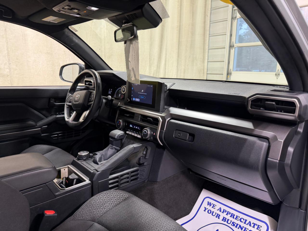 Toyota 4Runner SR5 4WD (Natl) 2025