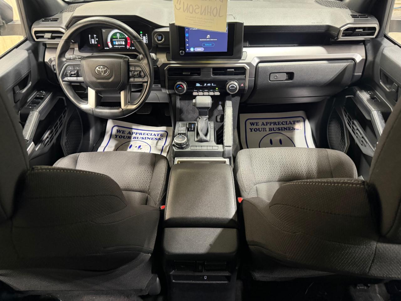 Toyota 4Runner SR5 4WD (Natl) 2025