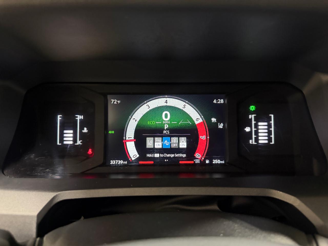 Toyota 4Runner SR5 4WD (Natl) 2025