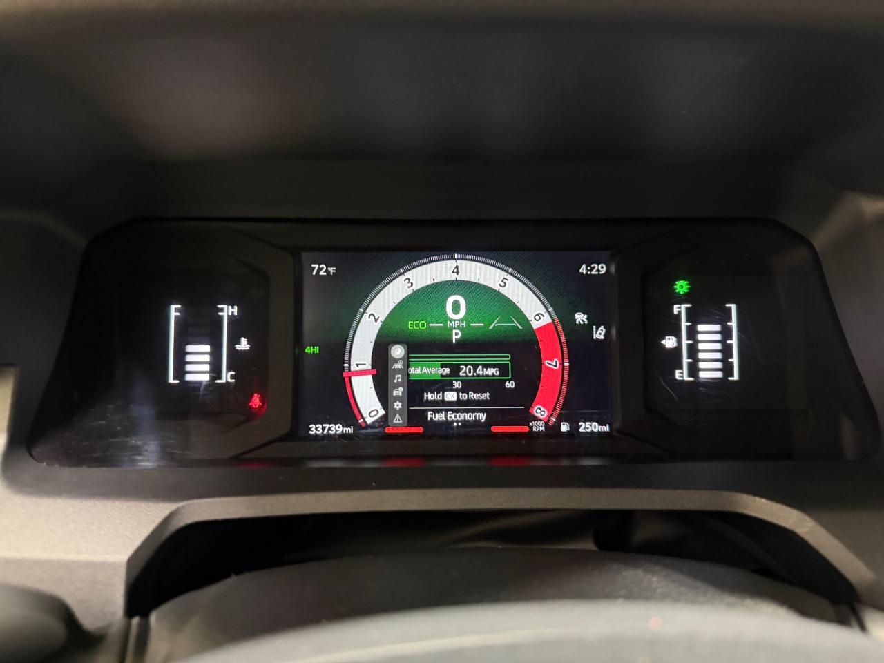 Toyota 4Runner SR5 4WD (Natl) 2025