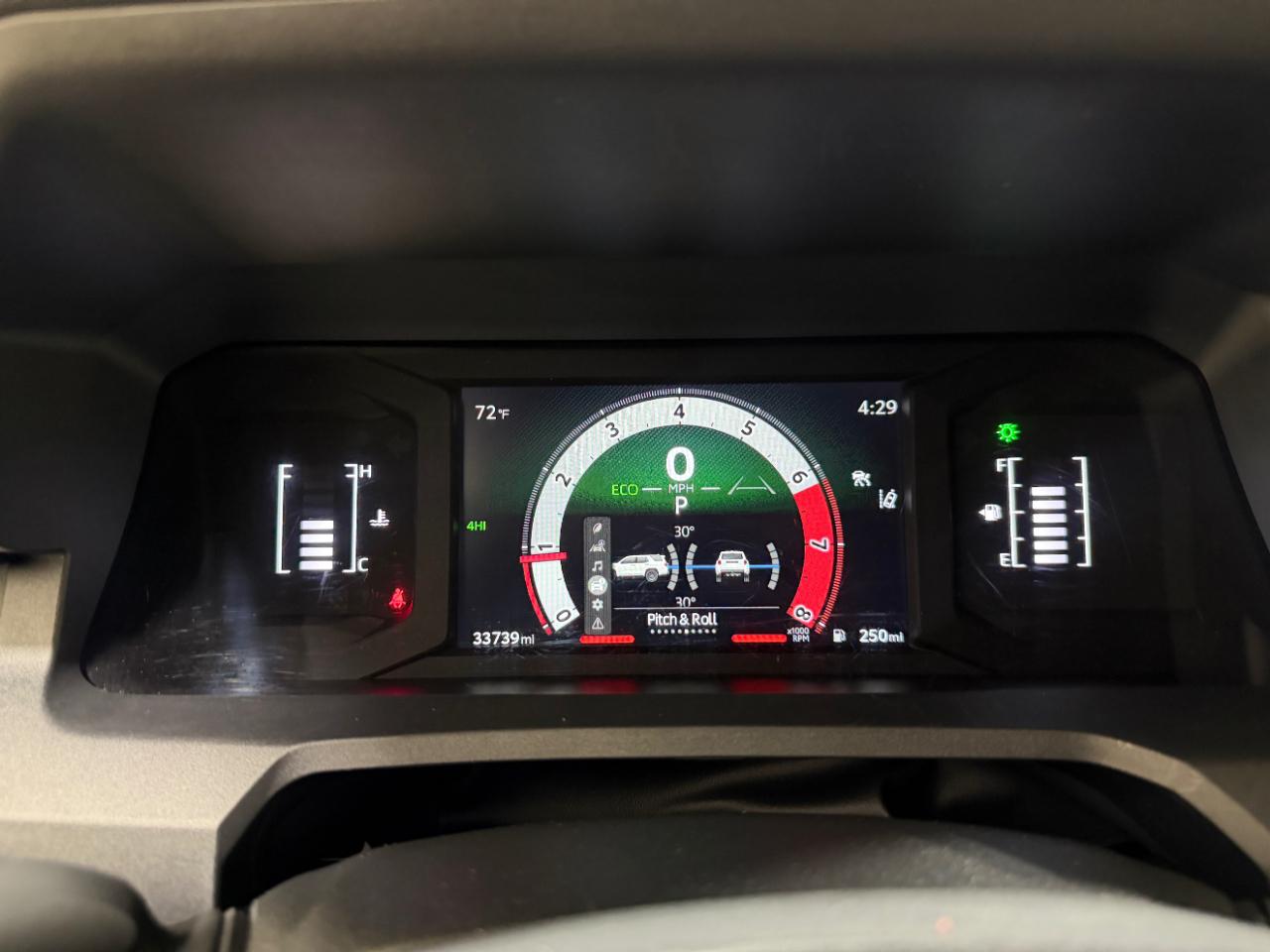 Toyota 4Runner SR5 4WD (Natl) 2025