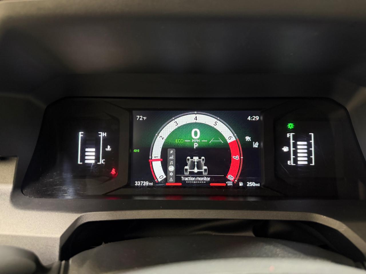 Toyota 4Runner SR5 4WD (Natl) 2025