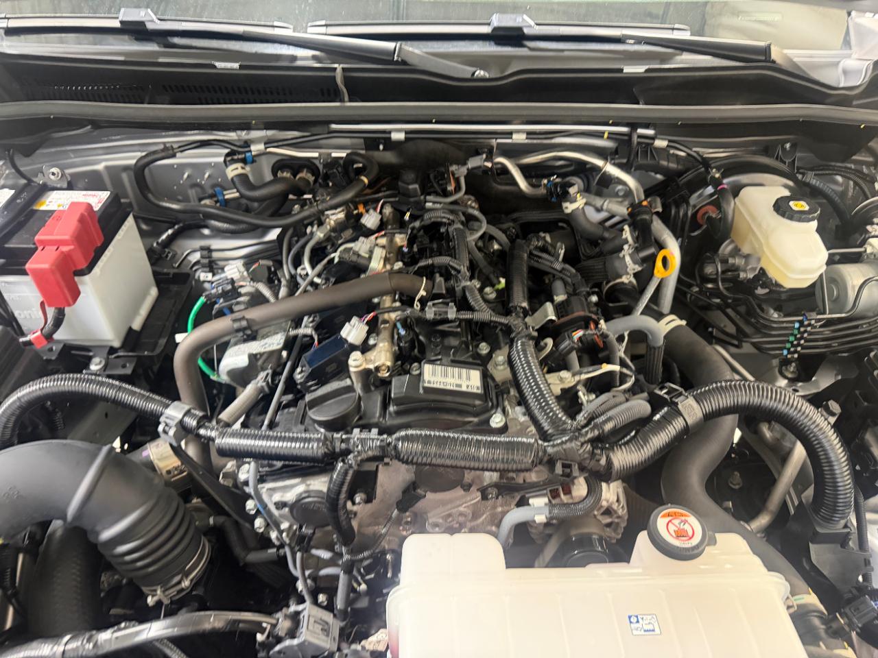 Toyota 4Runner SR5 4WD (Natl) 2025
