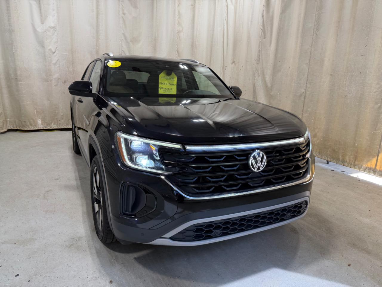 Volkswagen Atlas Cross Sport 2.0T SE w/Technology 4MOTION 2024