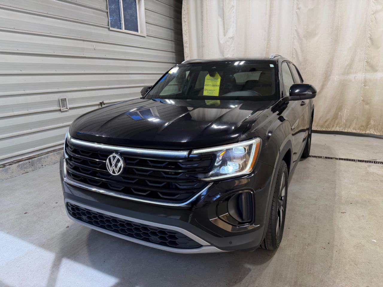 Volkswagen Atlas Cross Sport 2.0T SE w/Technology 4MOTION 2024