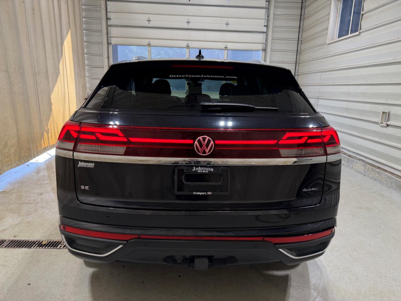 Volkswagen Atlas Cross Sport 2.0T SE w/Technology 4MOTION 2024