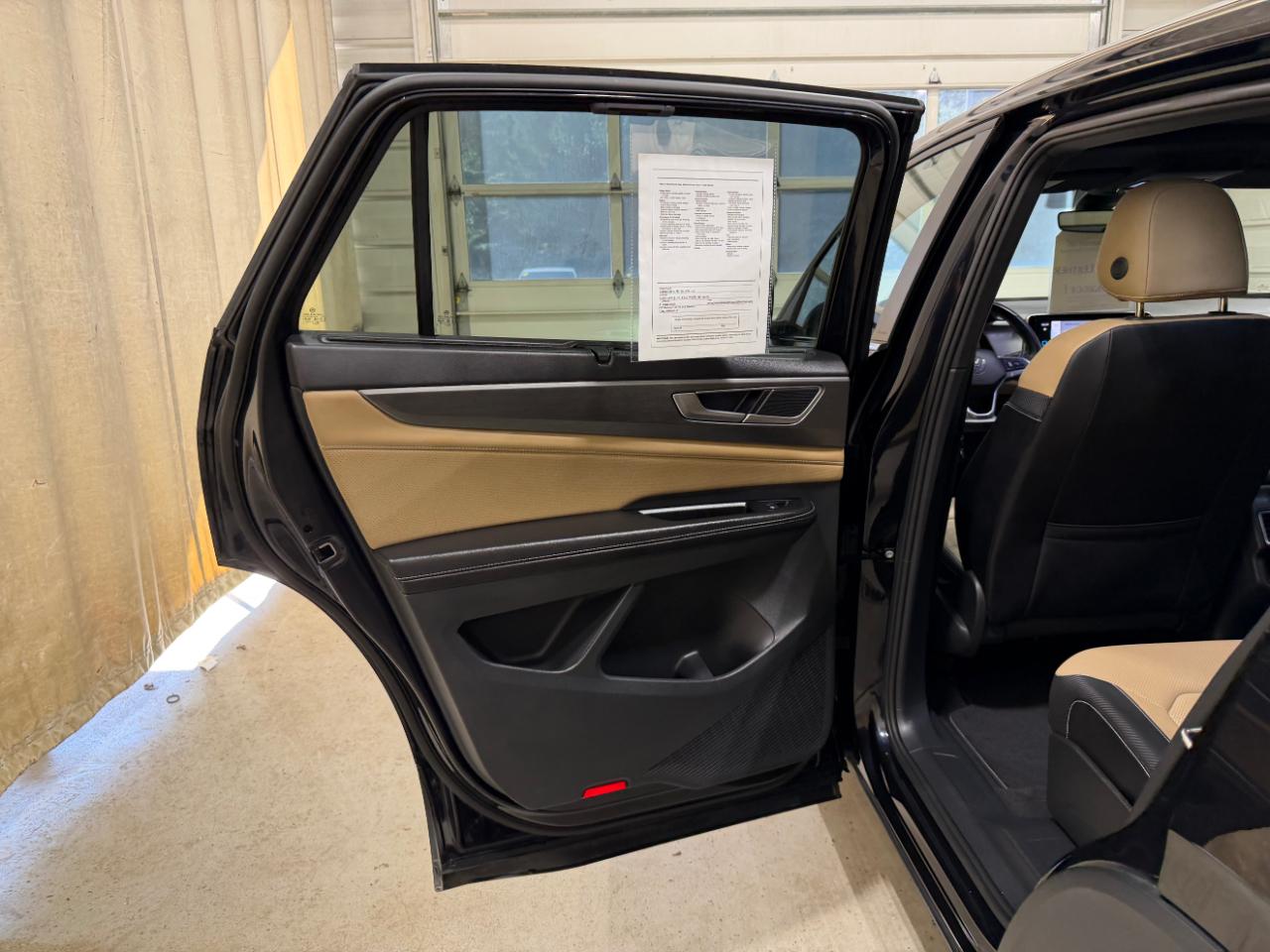 Volkswagen Atlas Cross Sport 2.0T SE w/Technology 4MOTION 2024