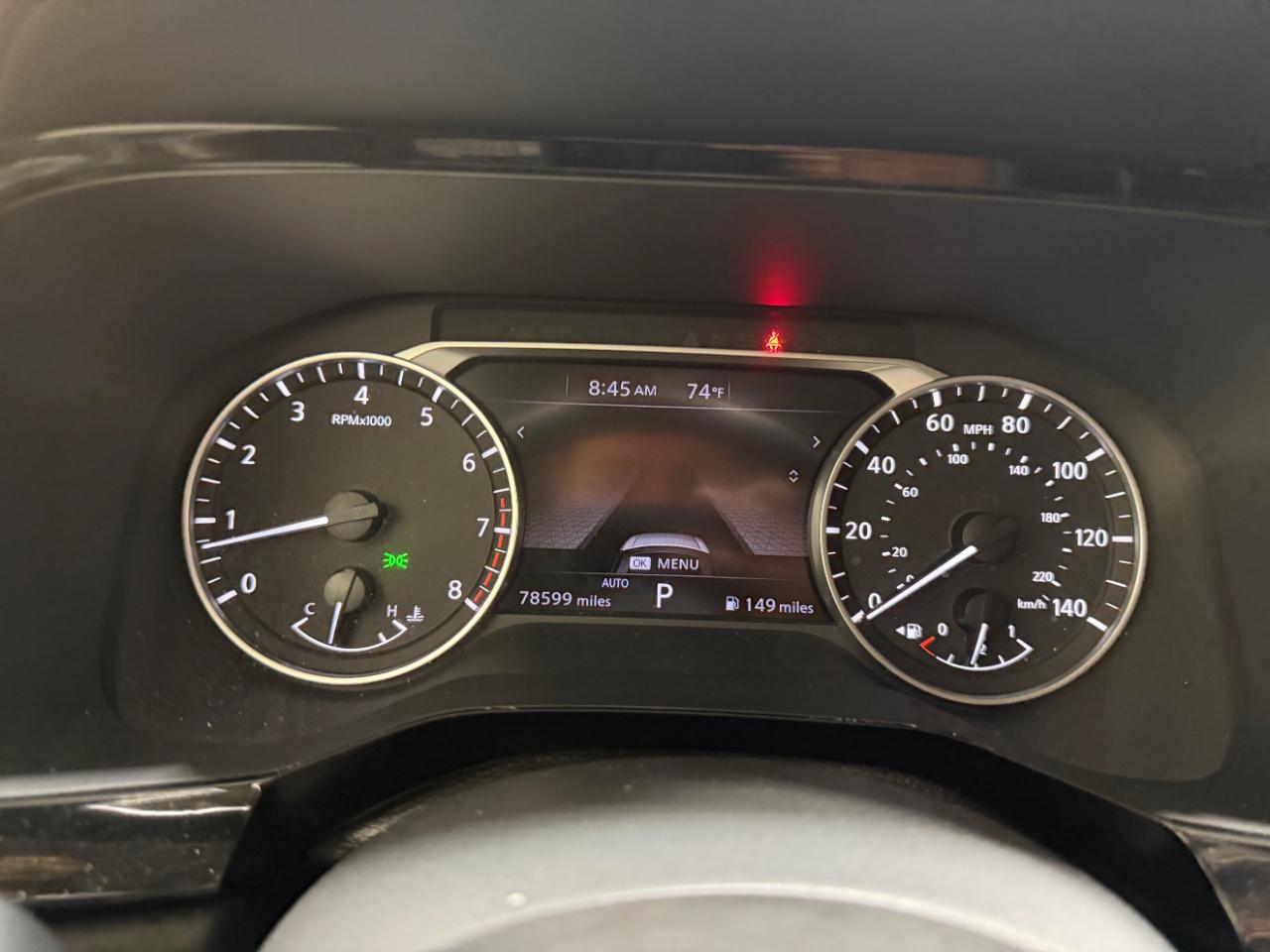 Nissan Pathfinder SV 4WD 2024