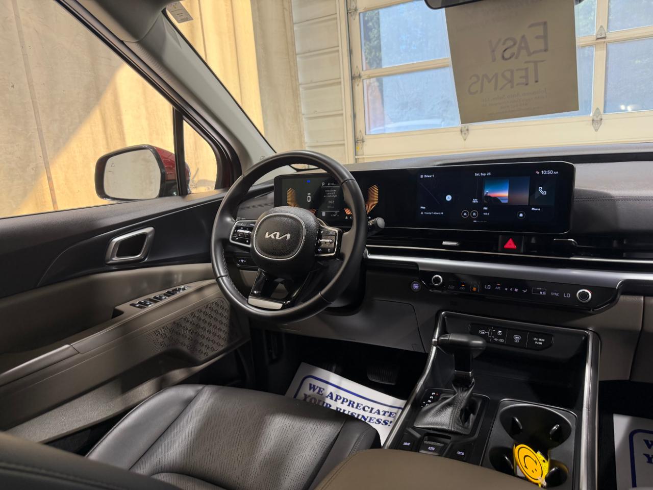 Kia Carnival LXS FWD 2025