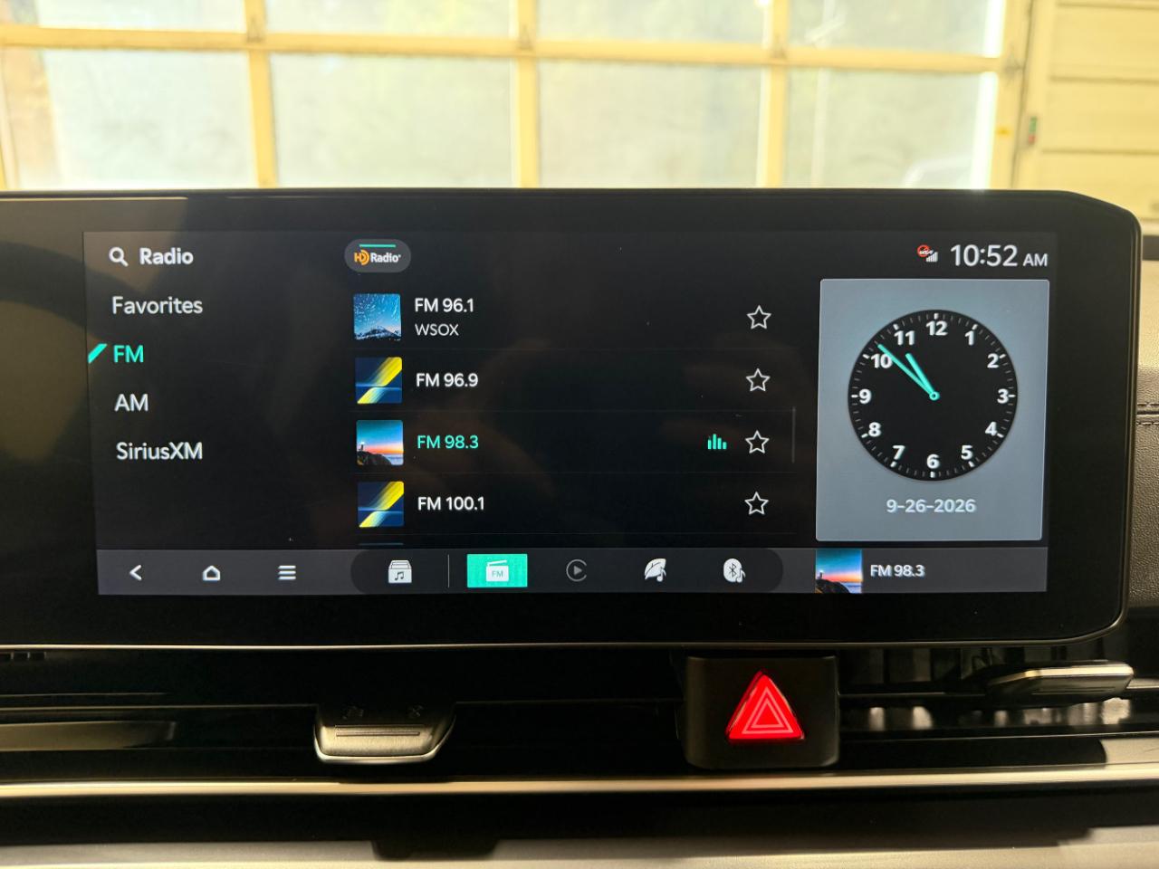Kia Carnival LXS FWD 2025