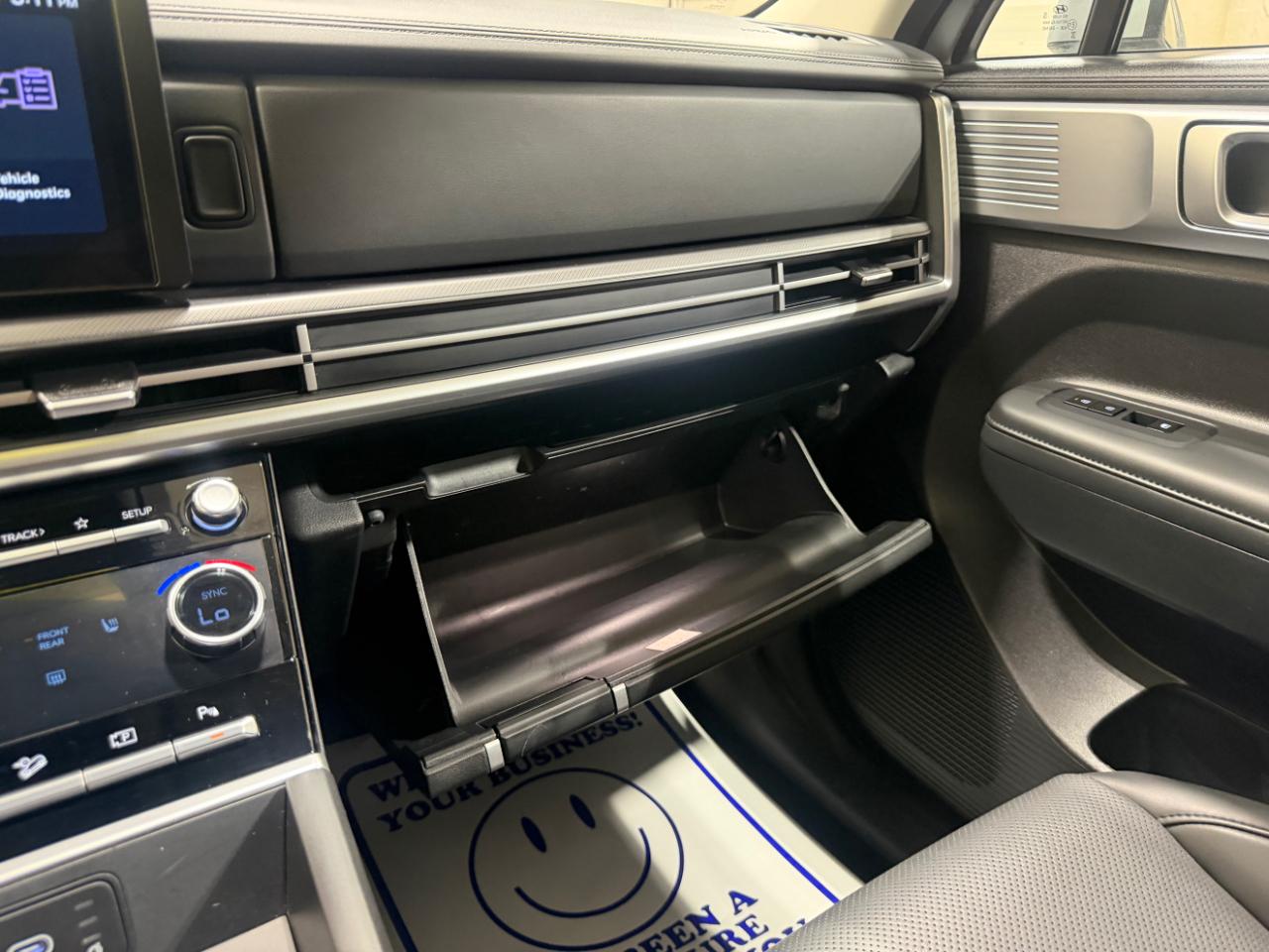 Hyundai Santa Fe SEL AWD 2025