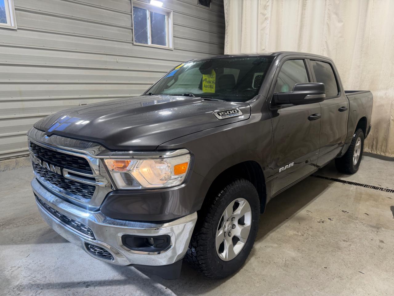 RAM 1500 Big Horn 4x4 Crew Cab 5'7" Box 2023