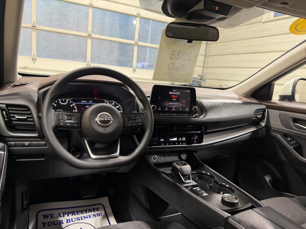 Nissan Rogue AWD SV *Ltd Avail* 2023
