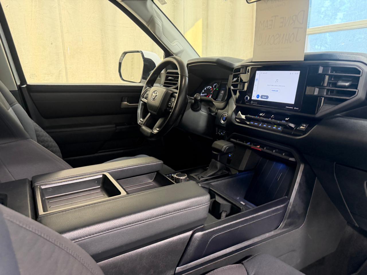 Toyota Tundra 4WD SR5 CrewMax 5.5' Bed (Natl) 2023