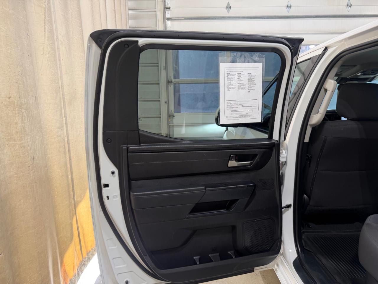 Toyota Tundra 4WD SR5 CrewMax 5.5' Bed (Natl) 2023
