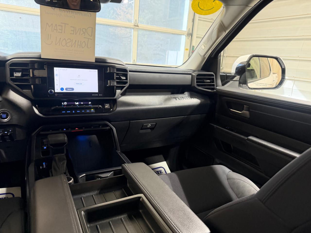 Toyota Tundra 4WD SR5 CrewMax 5.5' Bed (Natl) 2023