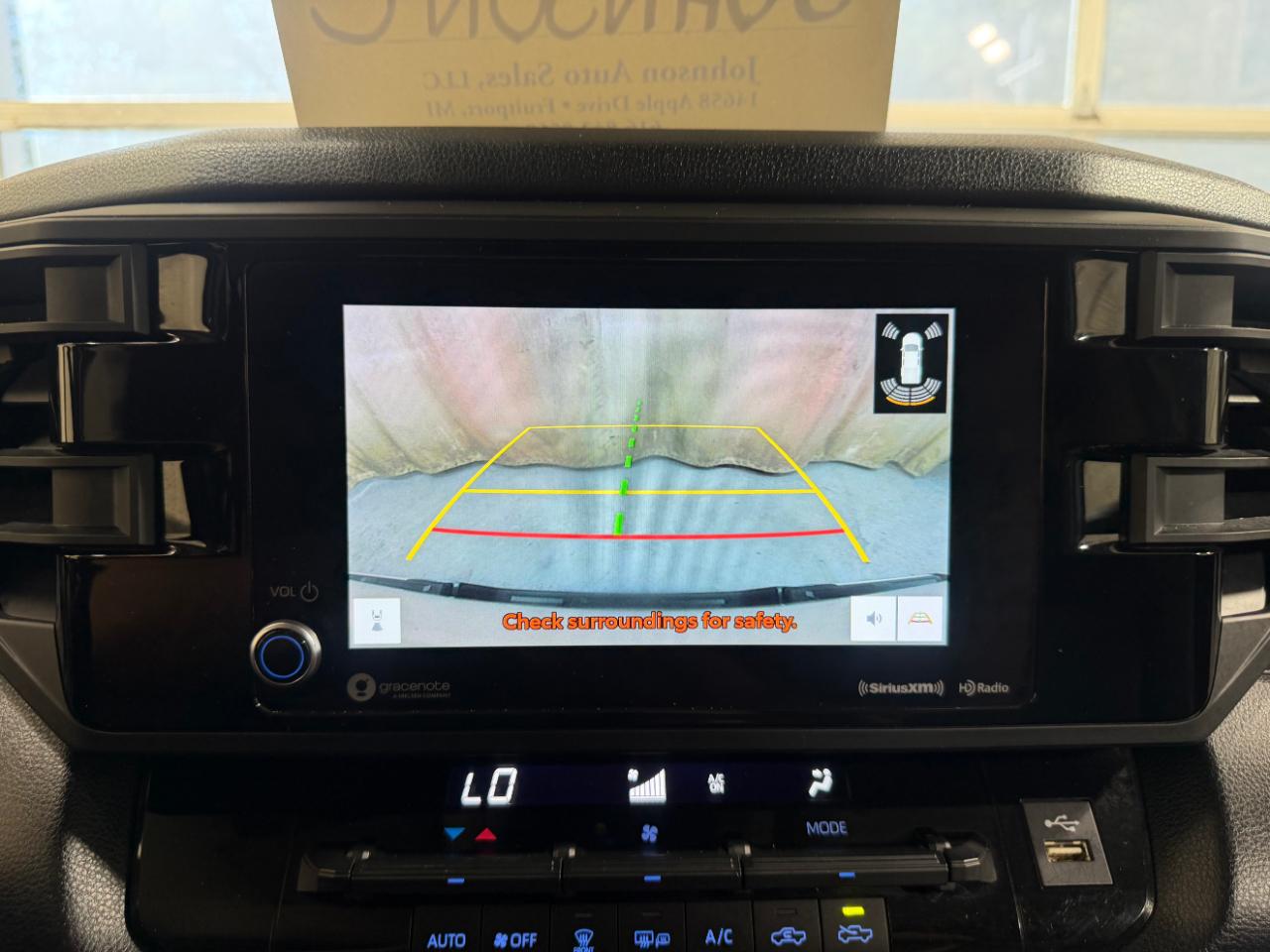 Toyota Tundra 4WD SR5 CrewMax 5.5' Bed (Natl) 2023