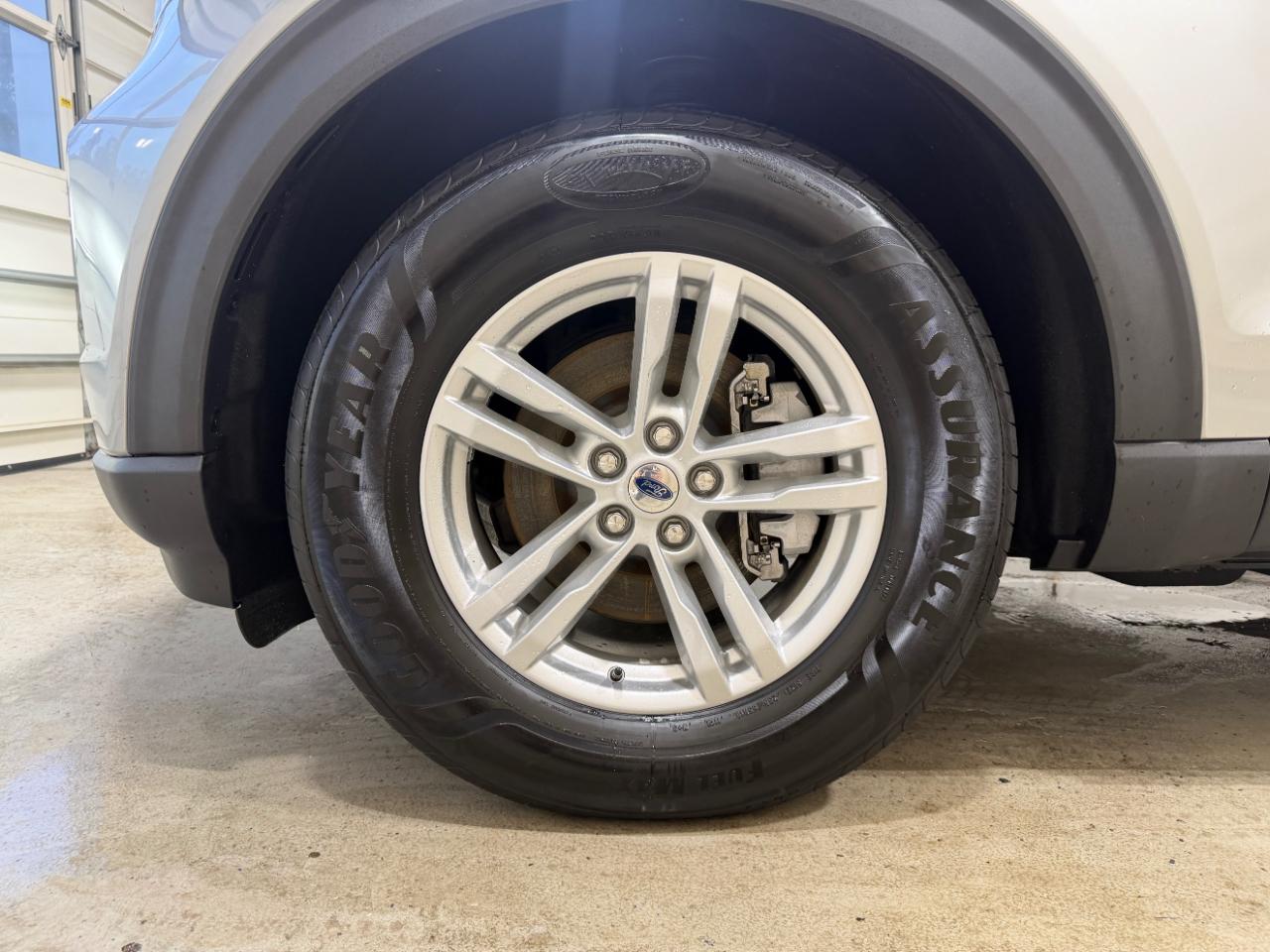 Ford Explorer XLT 4WD 2020