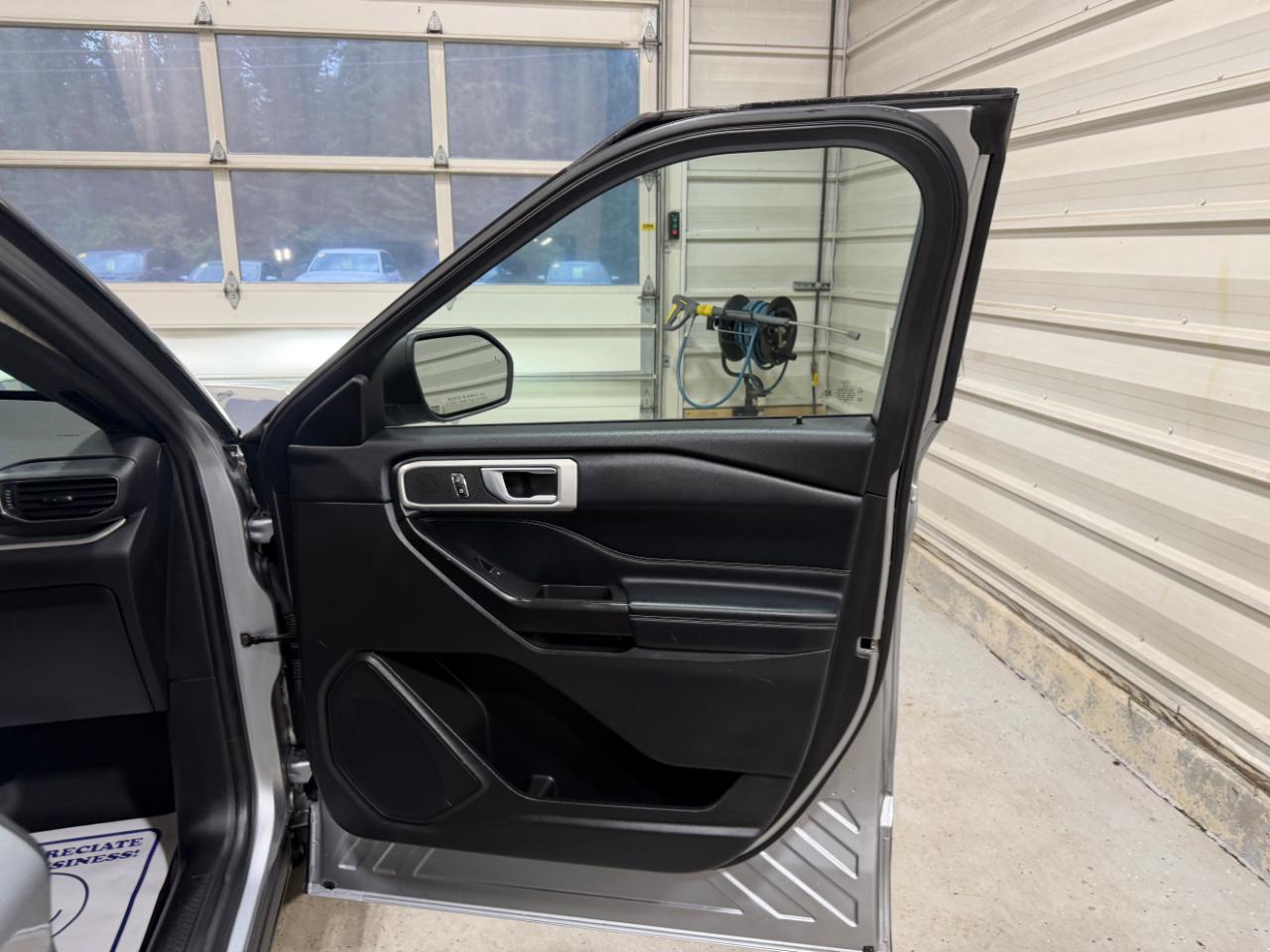 Ford Explorer XLT 4WD 2020