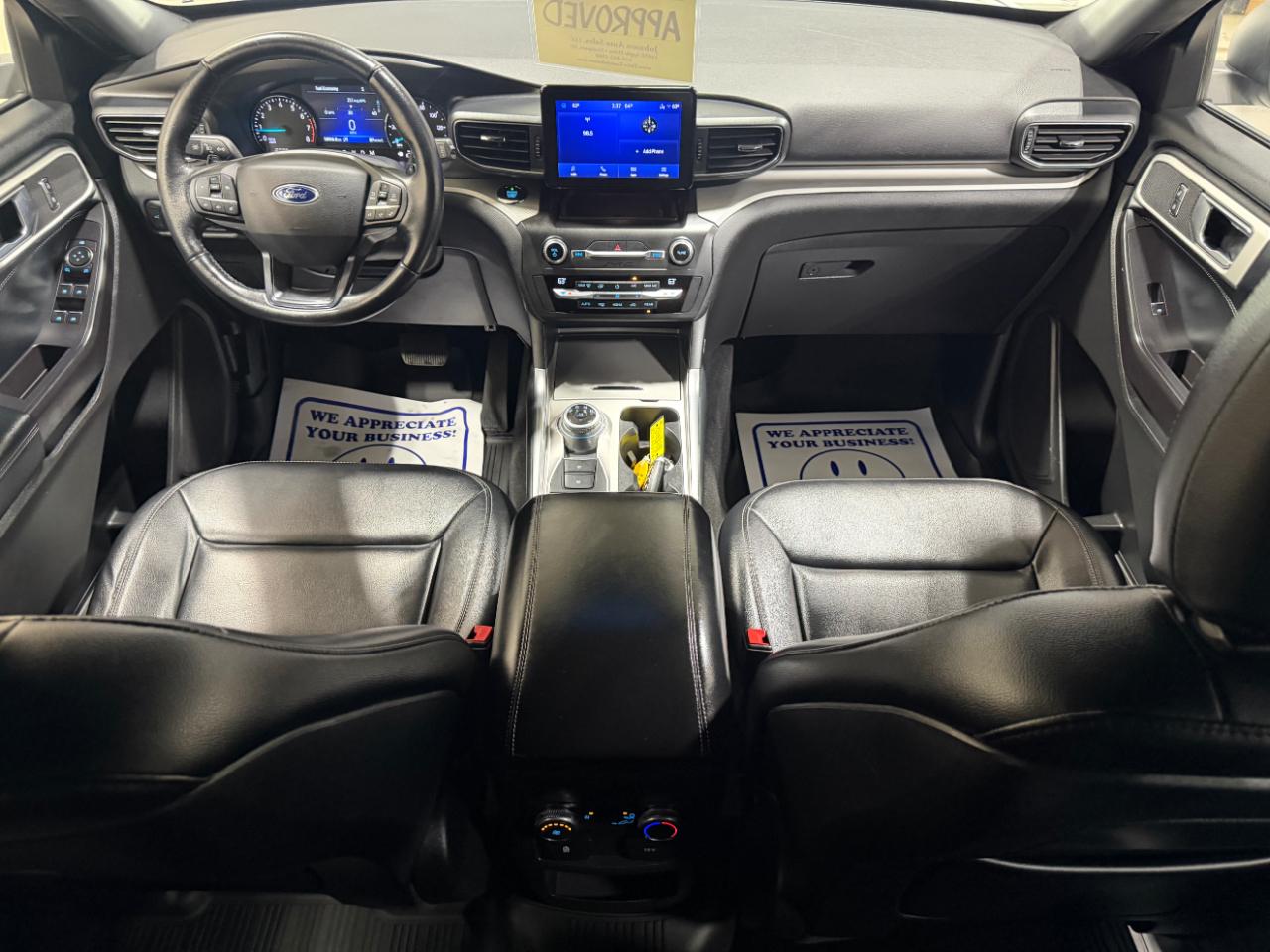 Ford Explorer XLT 4WD 2020