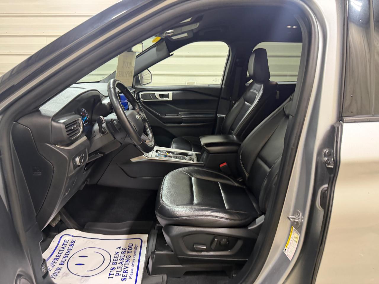 Ford Explorer XLT 4WD 2020