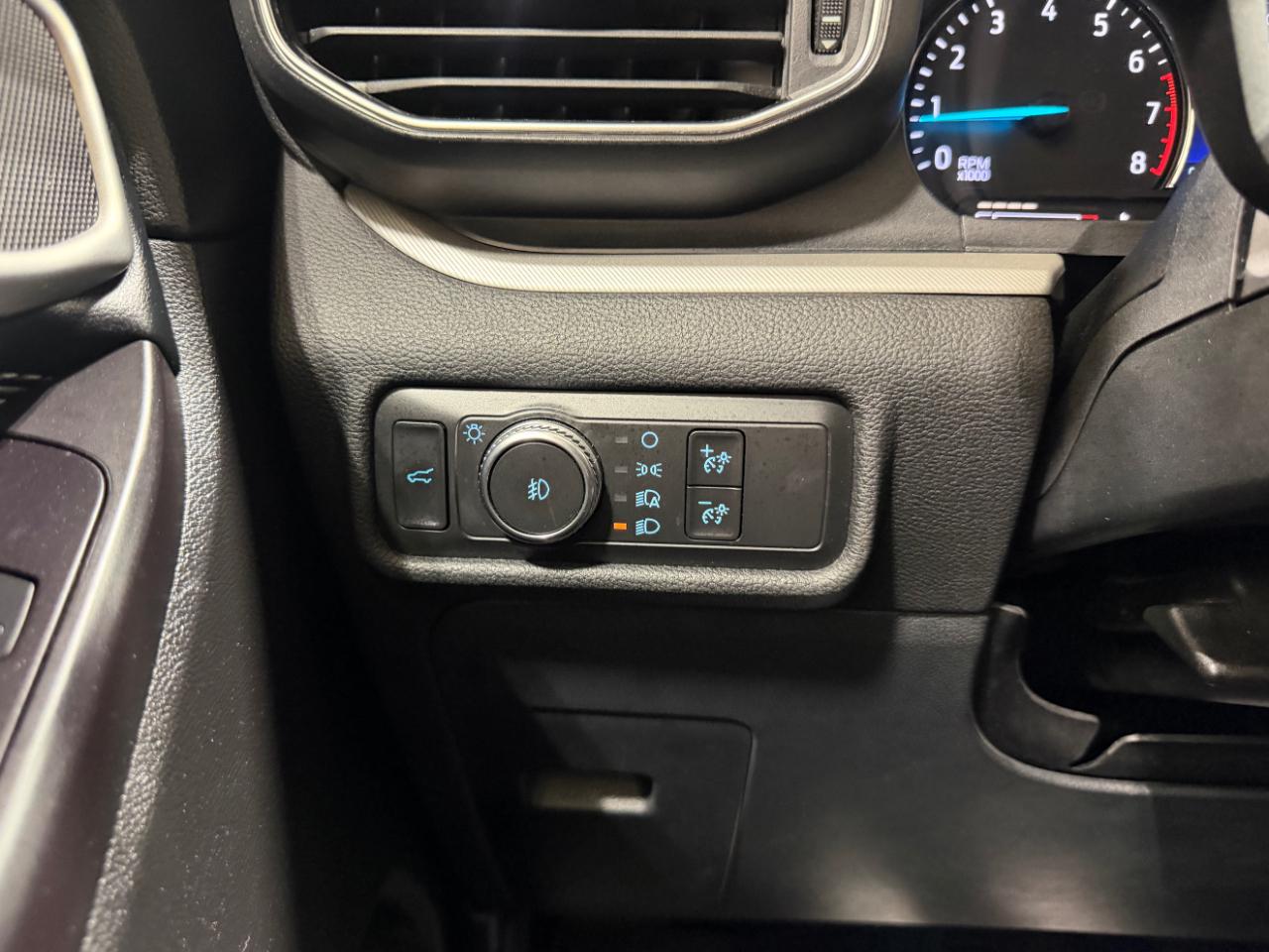 Ford Explorer XLT 4WD 2020