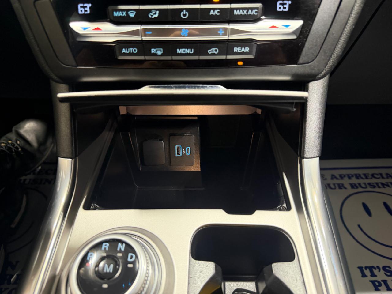 Ford Explorer XLT 4WD 2020
