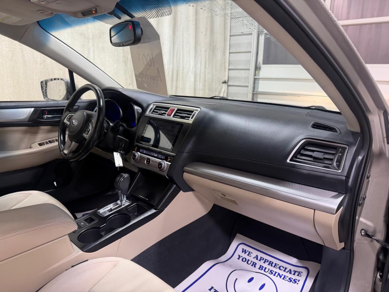 Subaru Legacy 2.5i Premium 2017