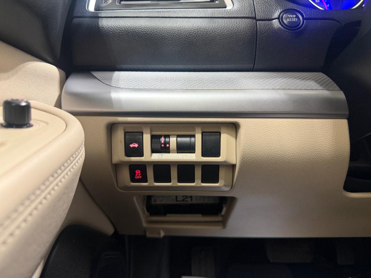 Subaru Legacy 2.5i Premium 2017