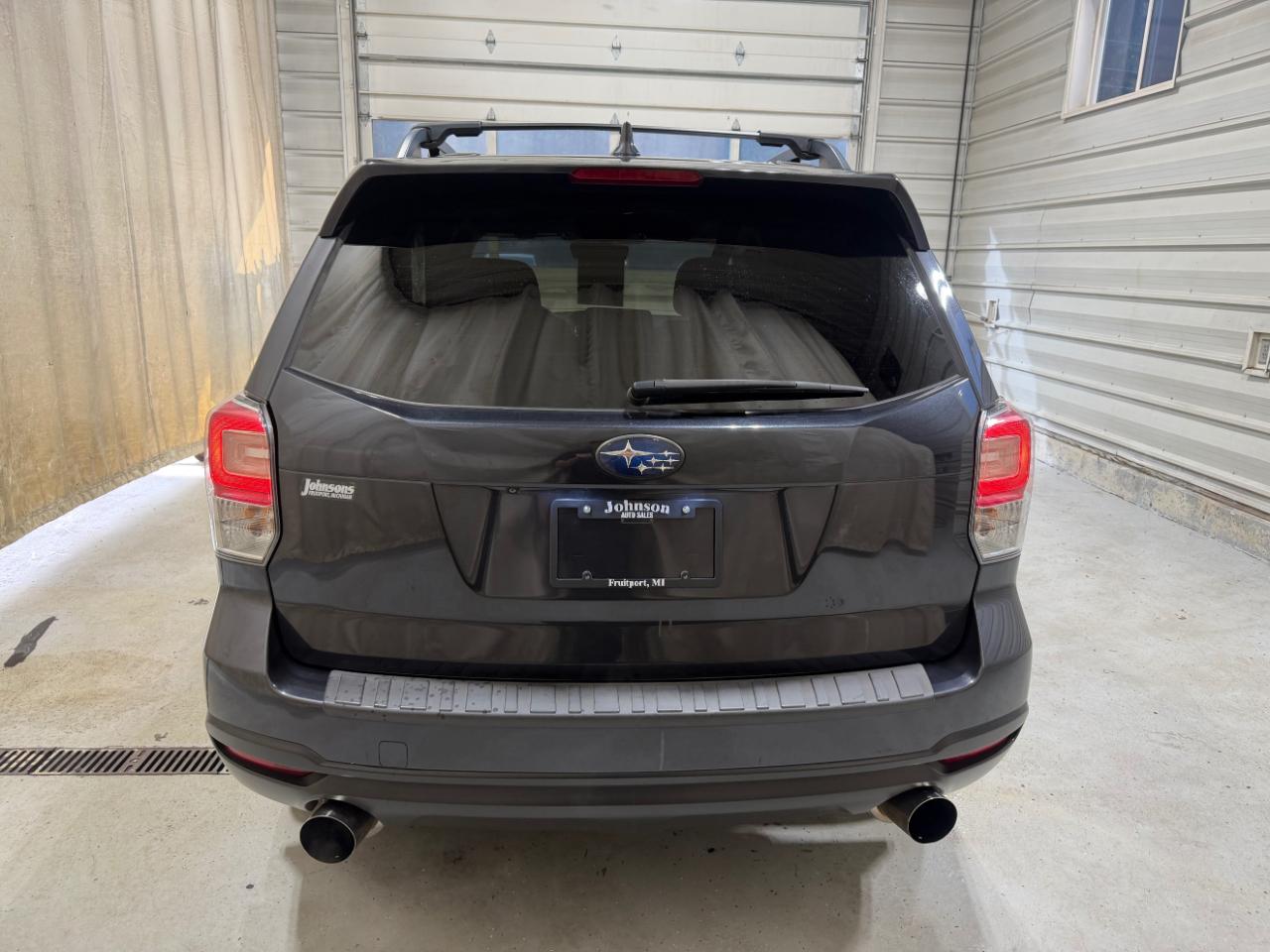 Subaru Forester 2.0XT Touring CVT 2017
