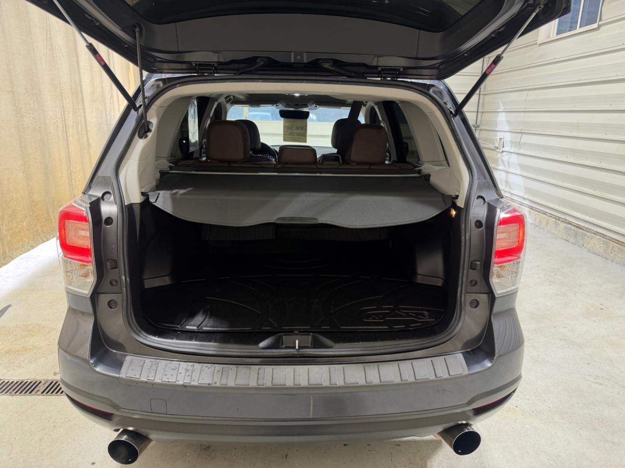 Subaru Forester 2.0XT Touring CVT 2017