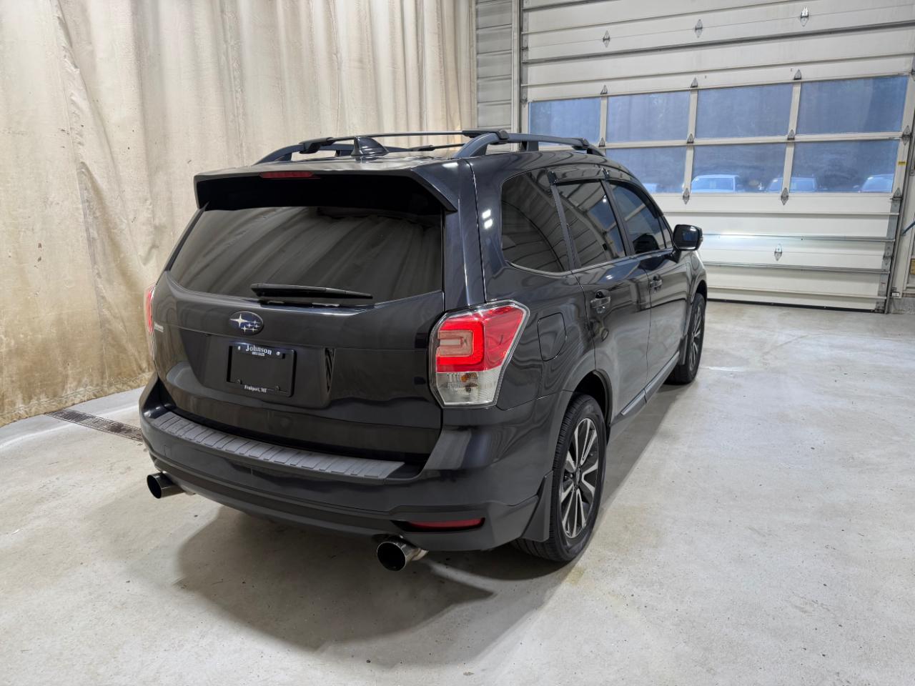 Subaru Forester 2.0XT Touring CVT 2017