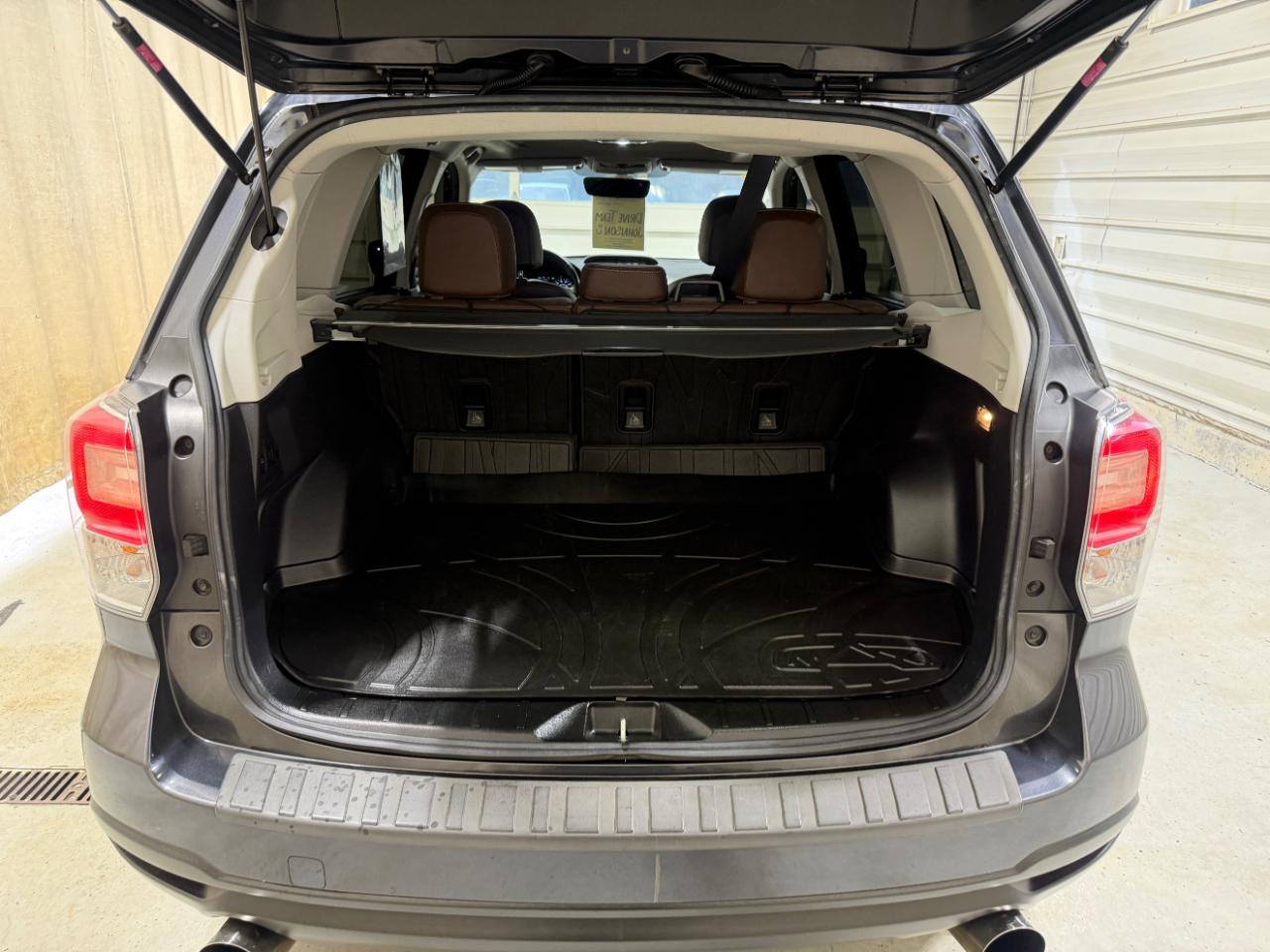 Subaru Forester 2.0XT Touring CVT 2017