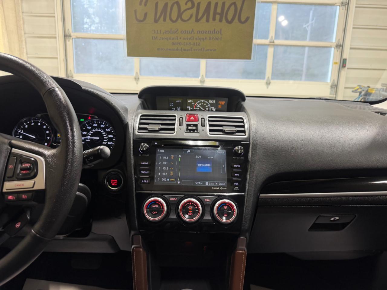 Subaru Forester 2.0XT Touring CVT 2017