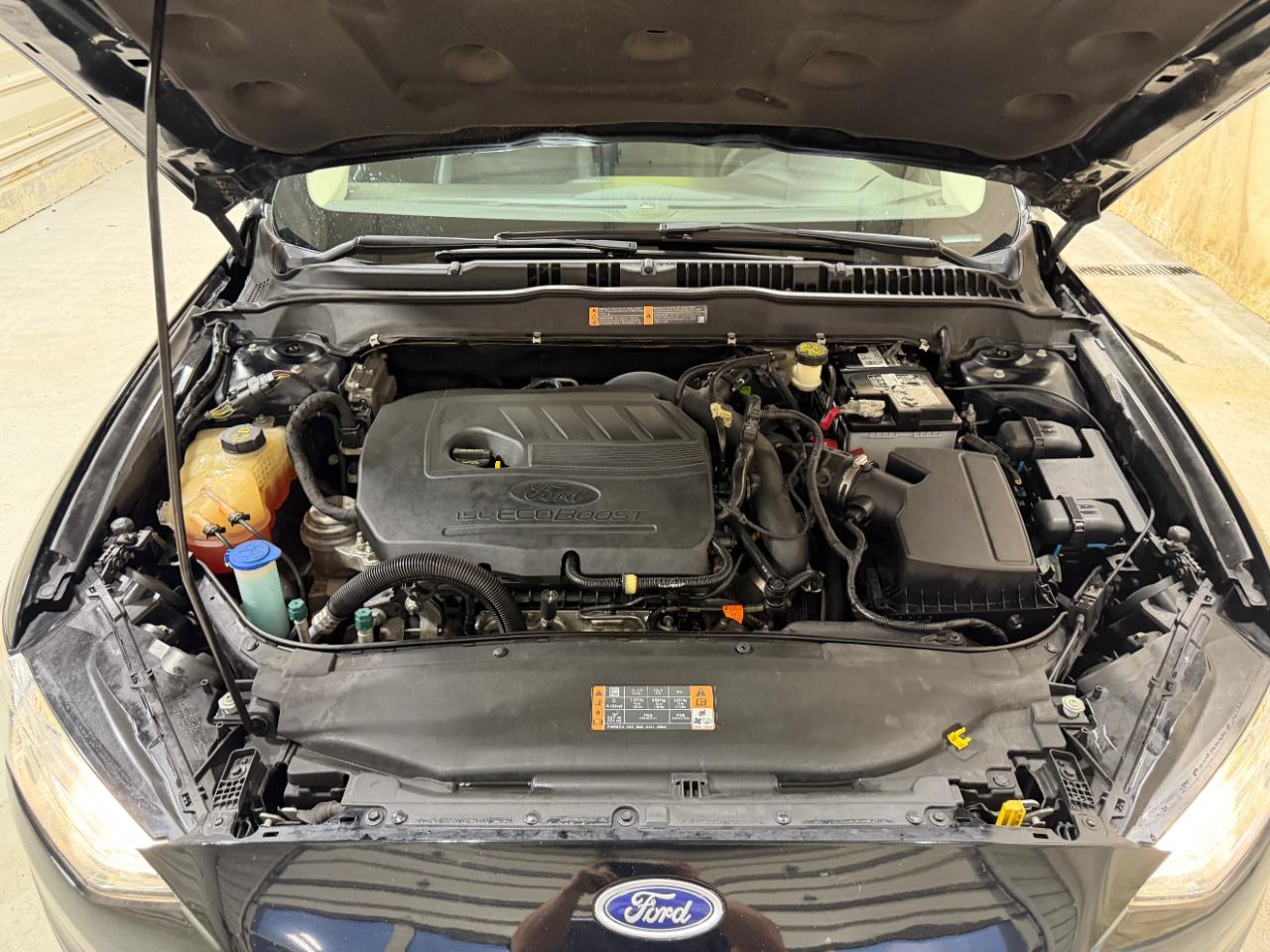 Ford Fusion SE FWD 2017