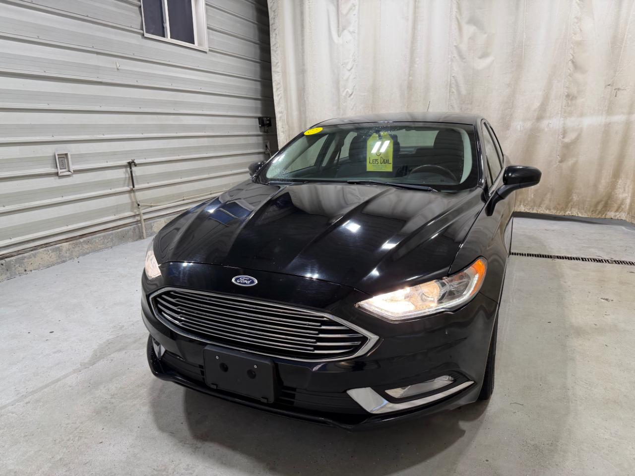 Ford Fusion SE FWD 2017