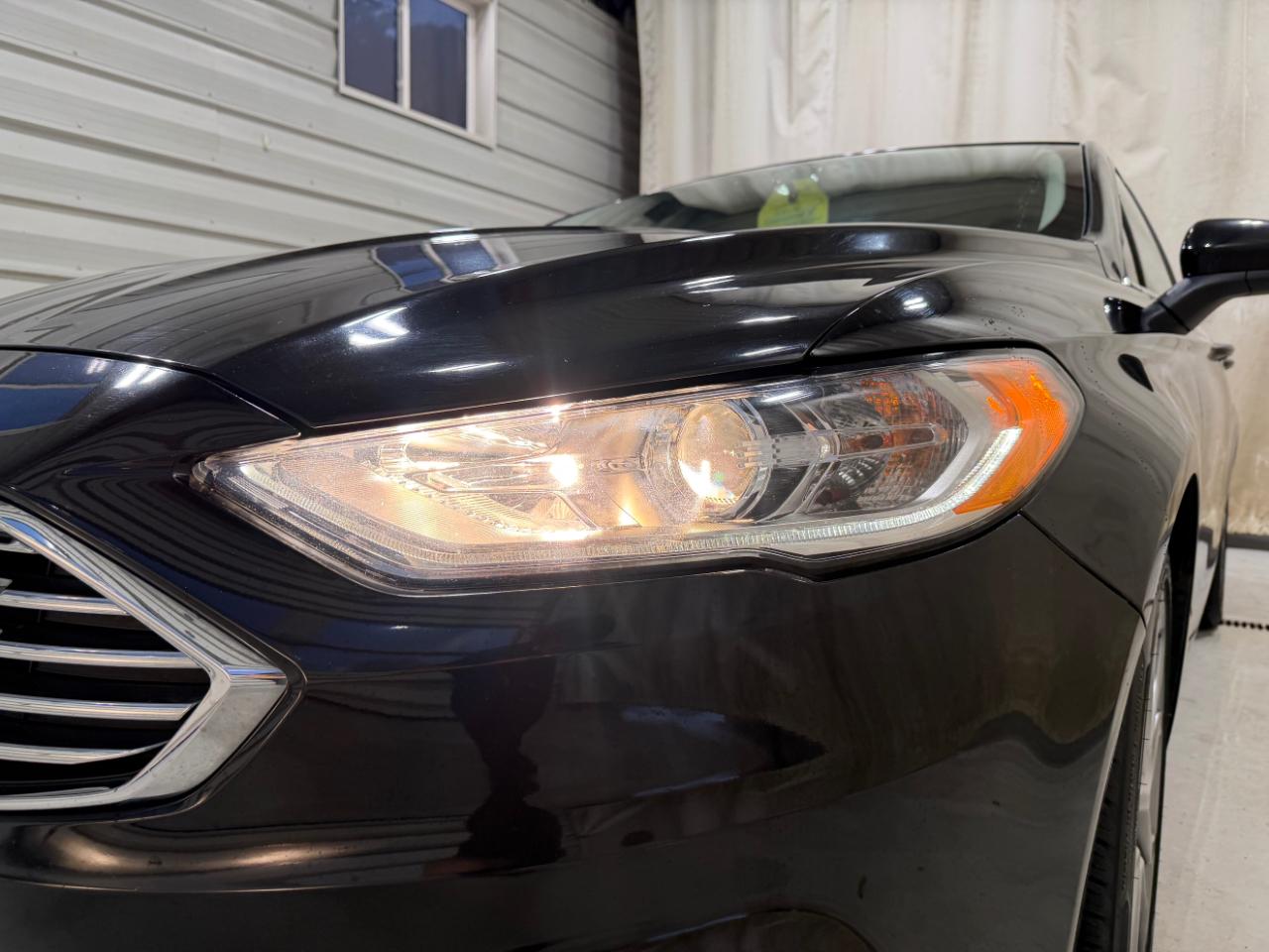 Ford Fusion SE FWD 2017
