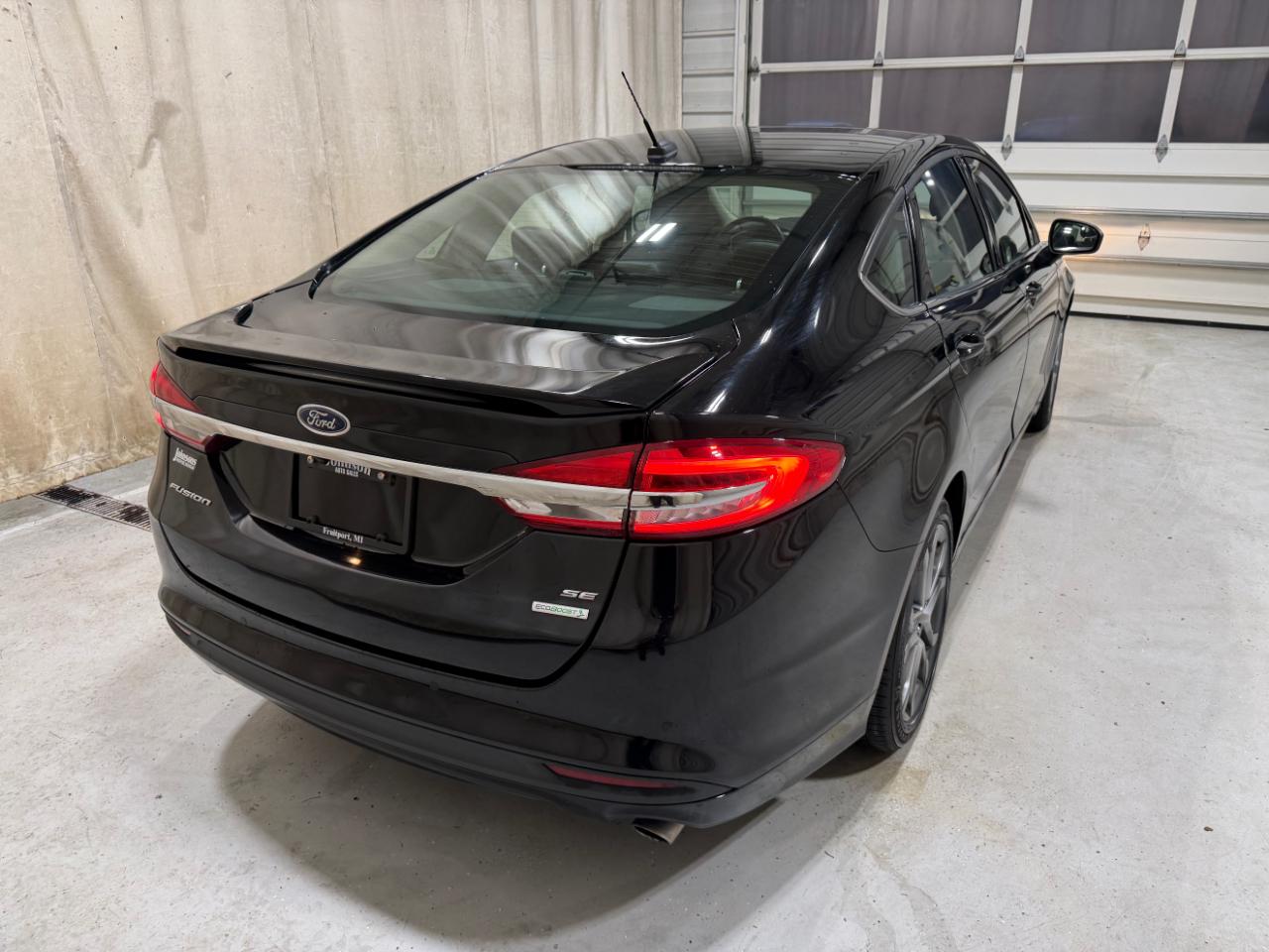 Ford Fusion SE FWD 2017