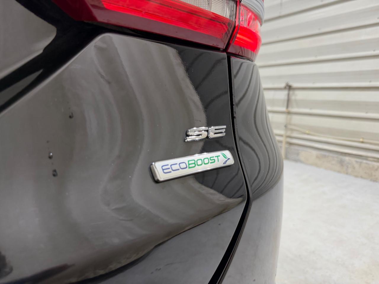 Ford Fusion SE FWD 2017
