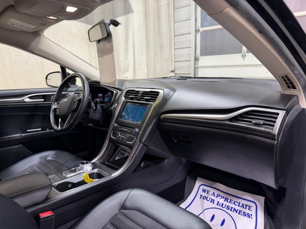Ford Fusion SE FWD 2017