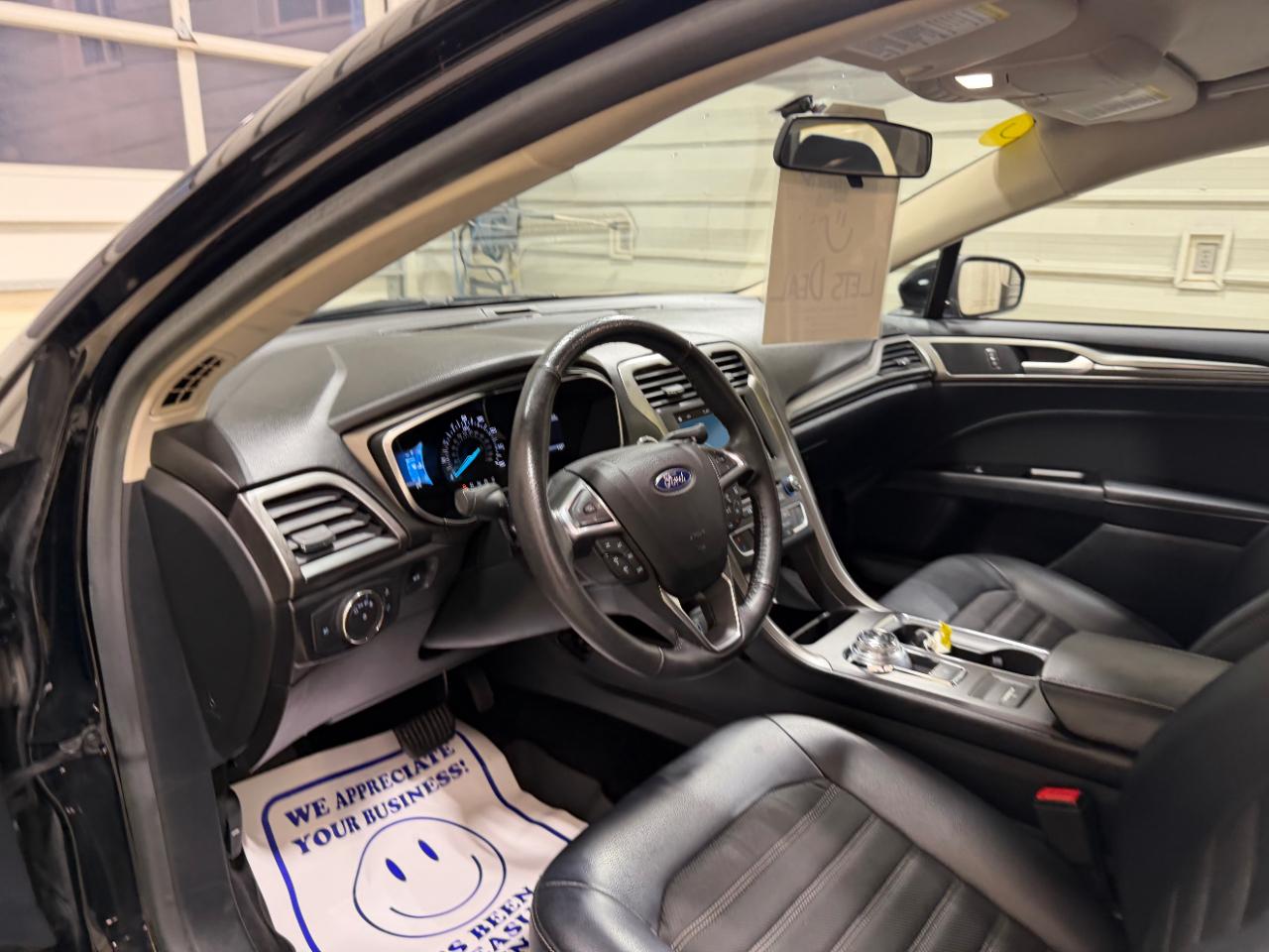 Ford Fusion SE FWD 2017