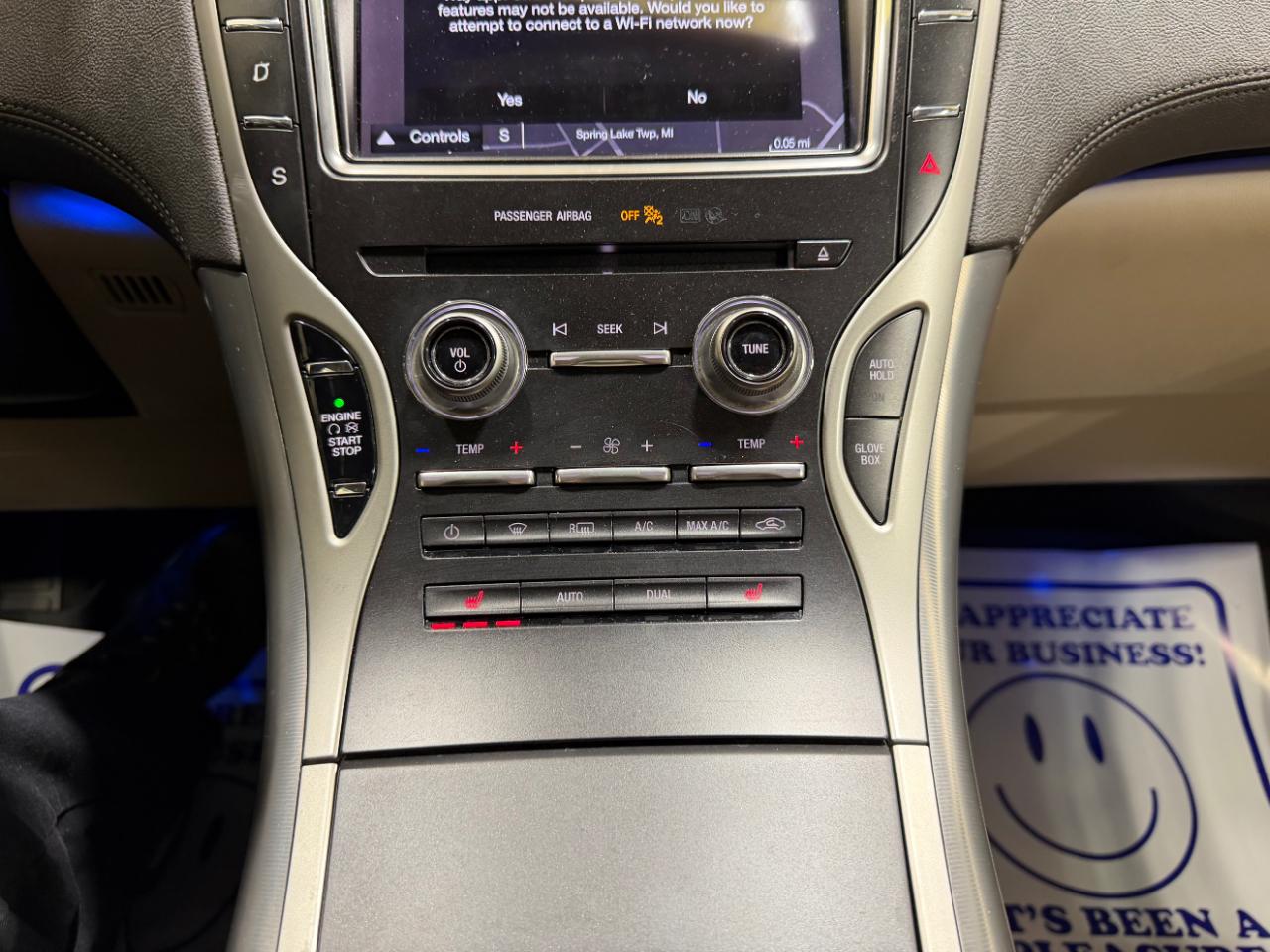 Lincoln Nautilus Select FWD 2019