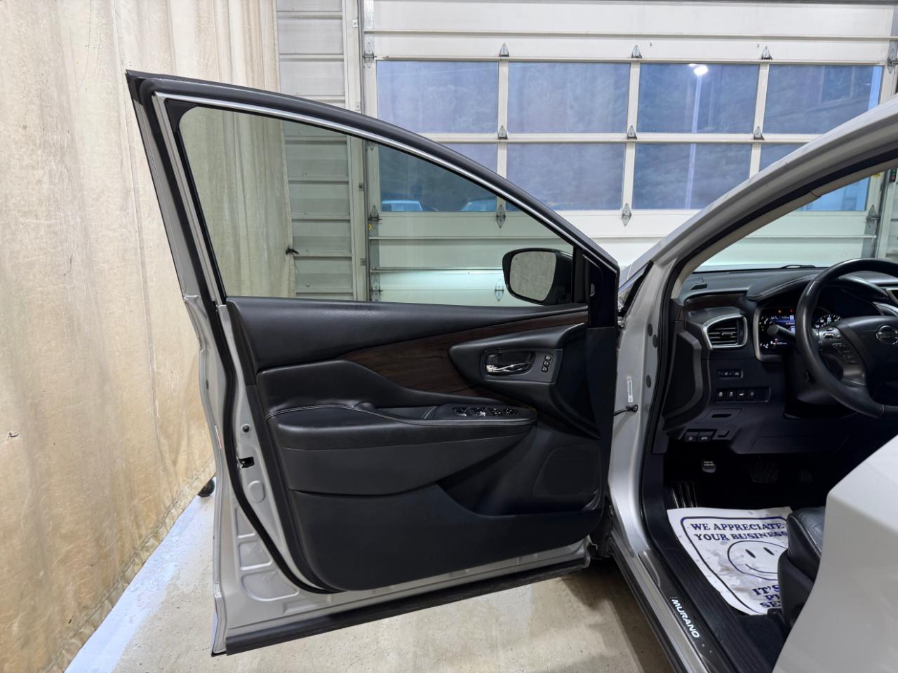 Nissan Murano FWD Platinum 2019
