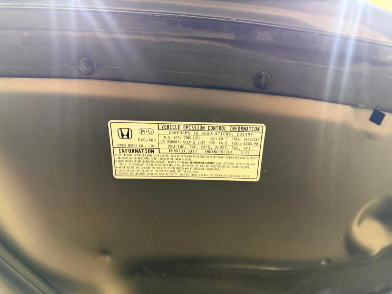 Honda Odyssey Touring w/ Nav System and DVD 2014
