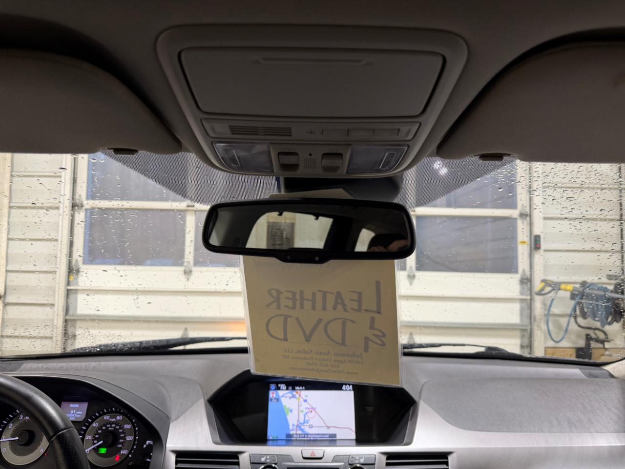 Honda Odyssey Touring w/ Nav System and DVD 2014