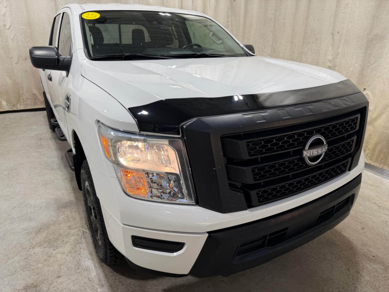 Nissan Titan XD 4x4 Crew Cab S 2023