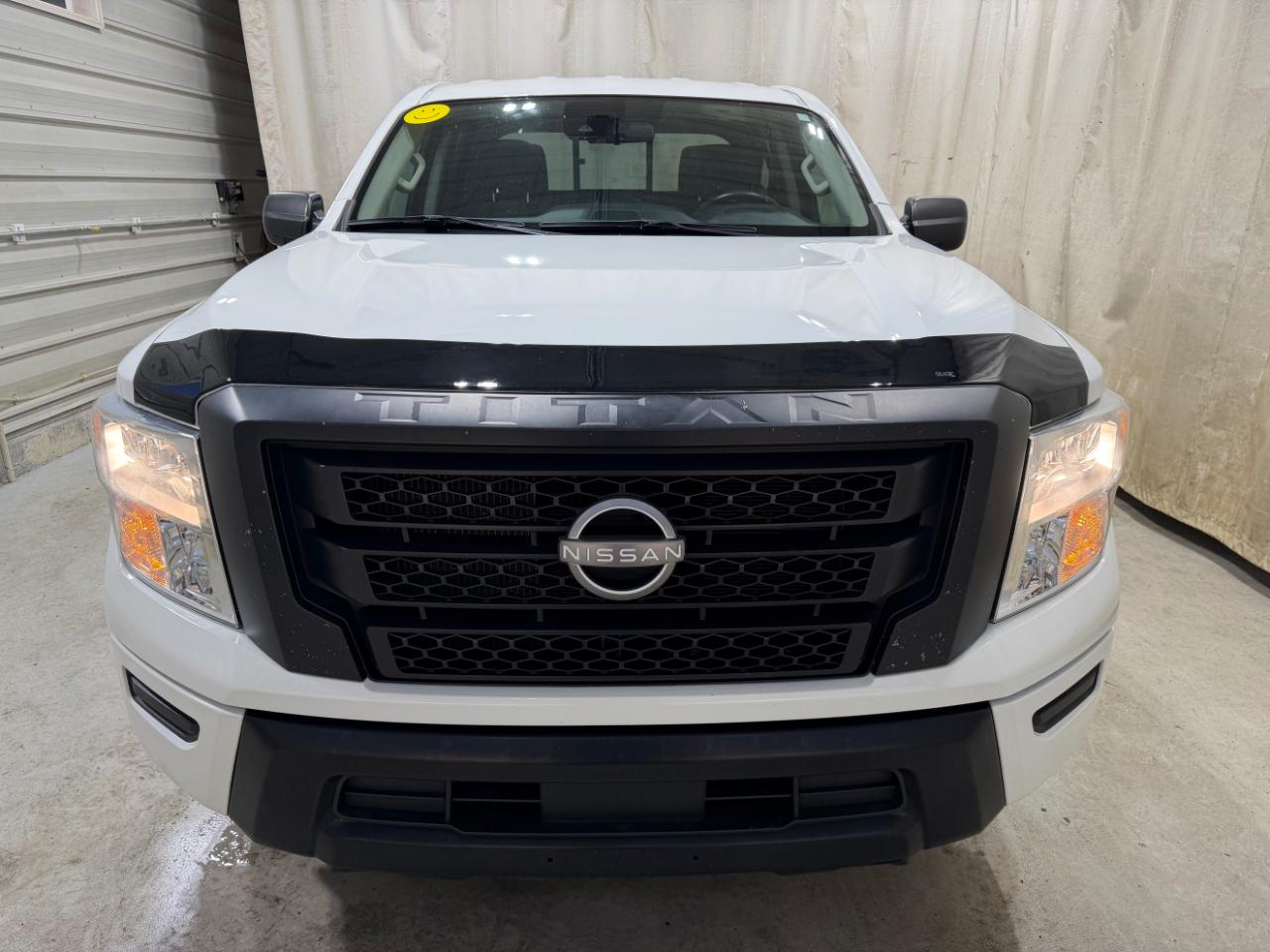 Nissan Titan XD 4x4 Crew Cab S 2023